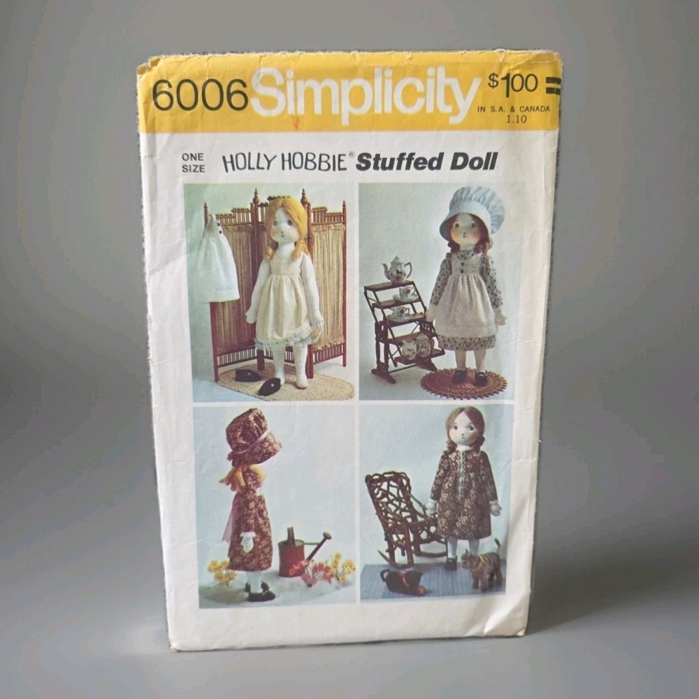 6006 Simplicity Sewing Pattern Holly Hobbie Stuffed Doll Vintage 1970s Uncut